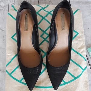 TAHARI: Phillipa Black Heels